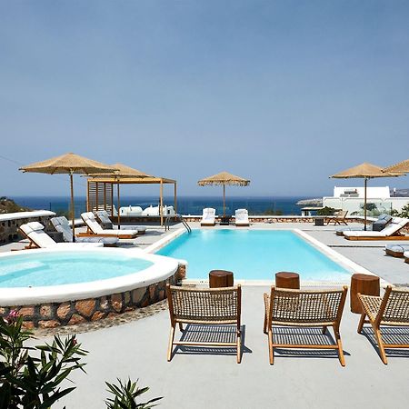 Symmetry Suites Akrotiri  Luaran gambar