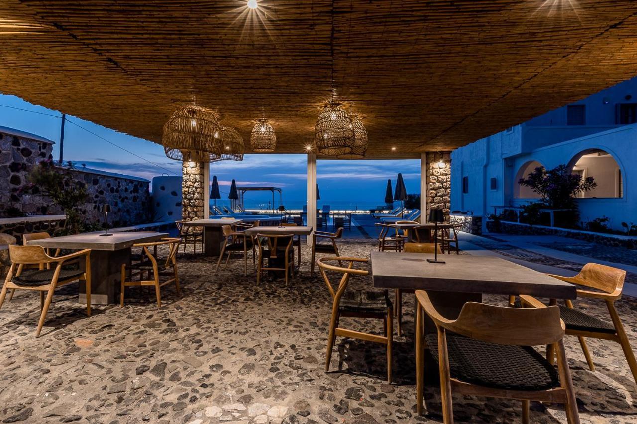 Symmetry Suites Akrotiri  Luaran gambar