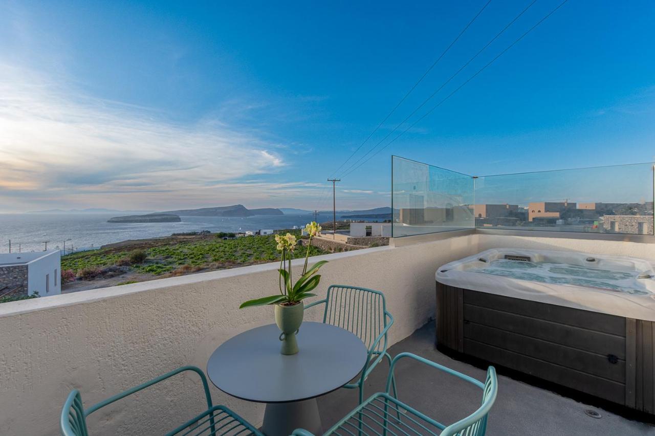Symmetry Suites Akrotiri  Luaran gambar