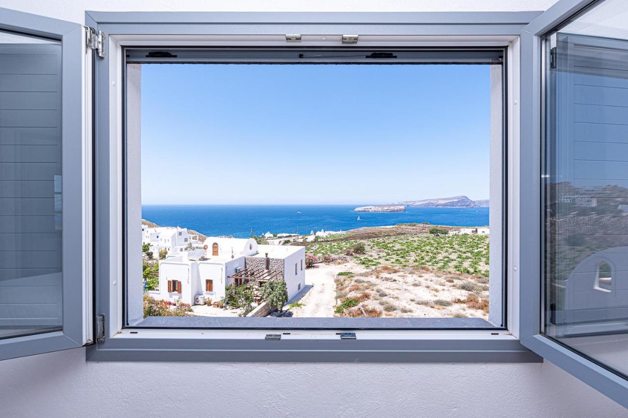 Symmetry Suites Akrotiri  Luaran gambar