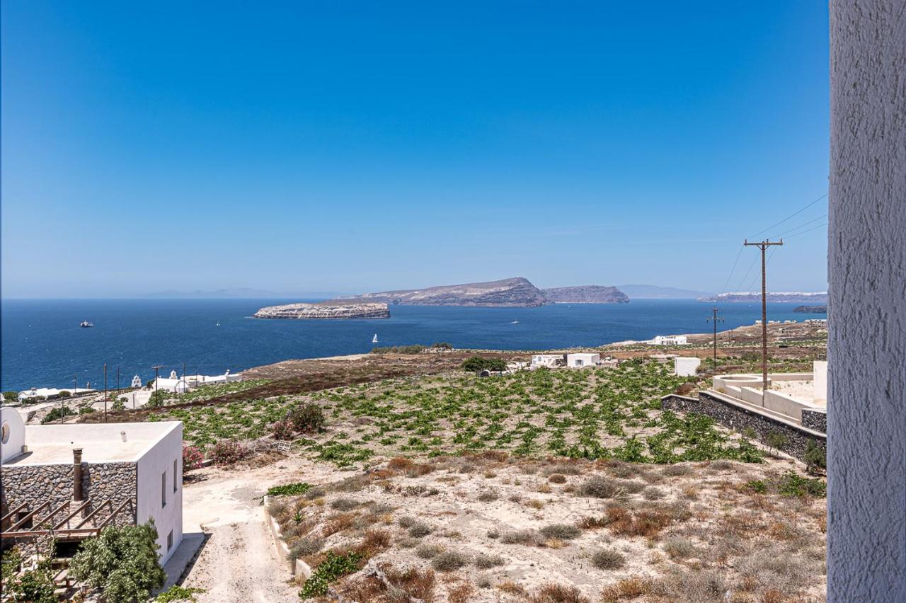 Symmetry Suites Akrotiri  Luaran gambar